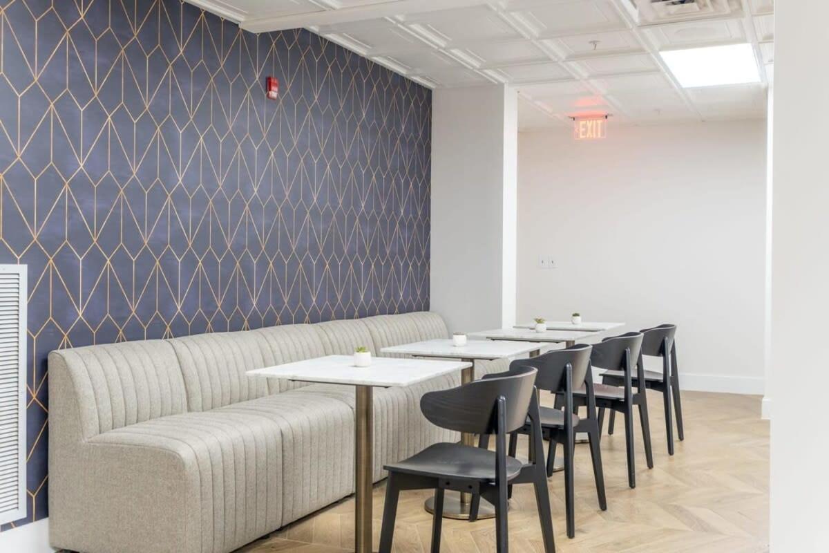 3Br Modern Downtown Apartment With Gym & Office Charlotte Esterno foto