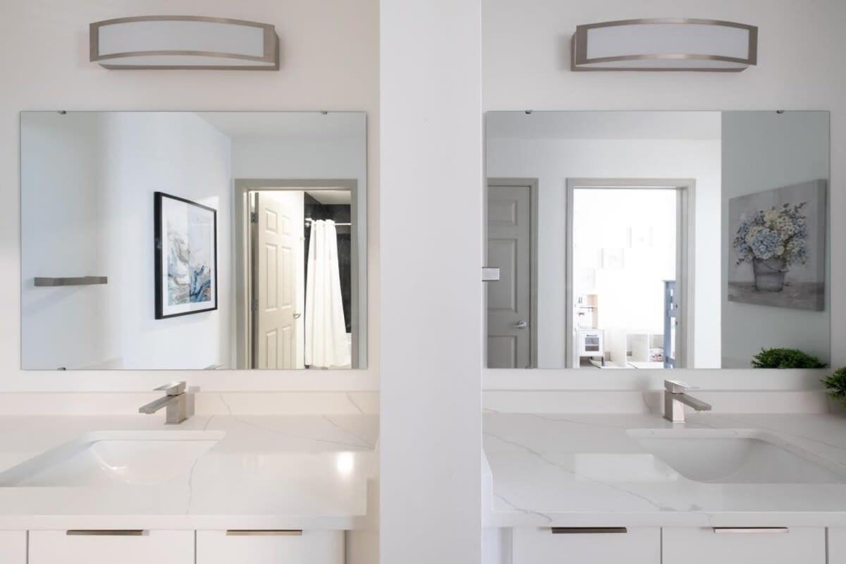 3Br Modern Downtown Apartment With Gym & Office Charlotte Esterno foto