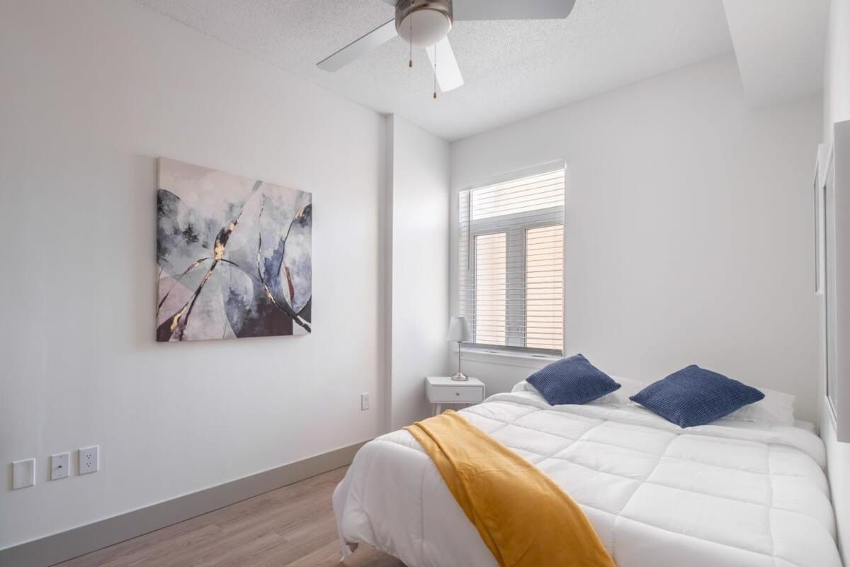 3Br Modern Downtown Apartment With Gym & Office Charlotte Esterno foto