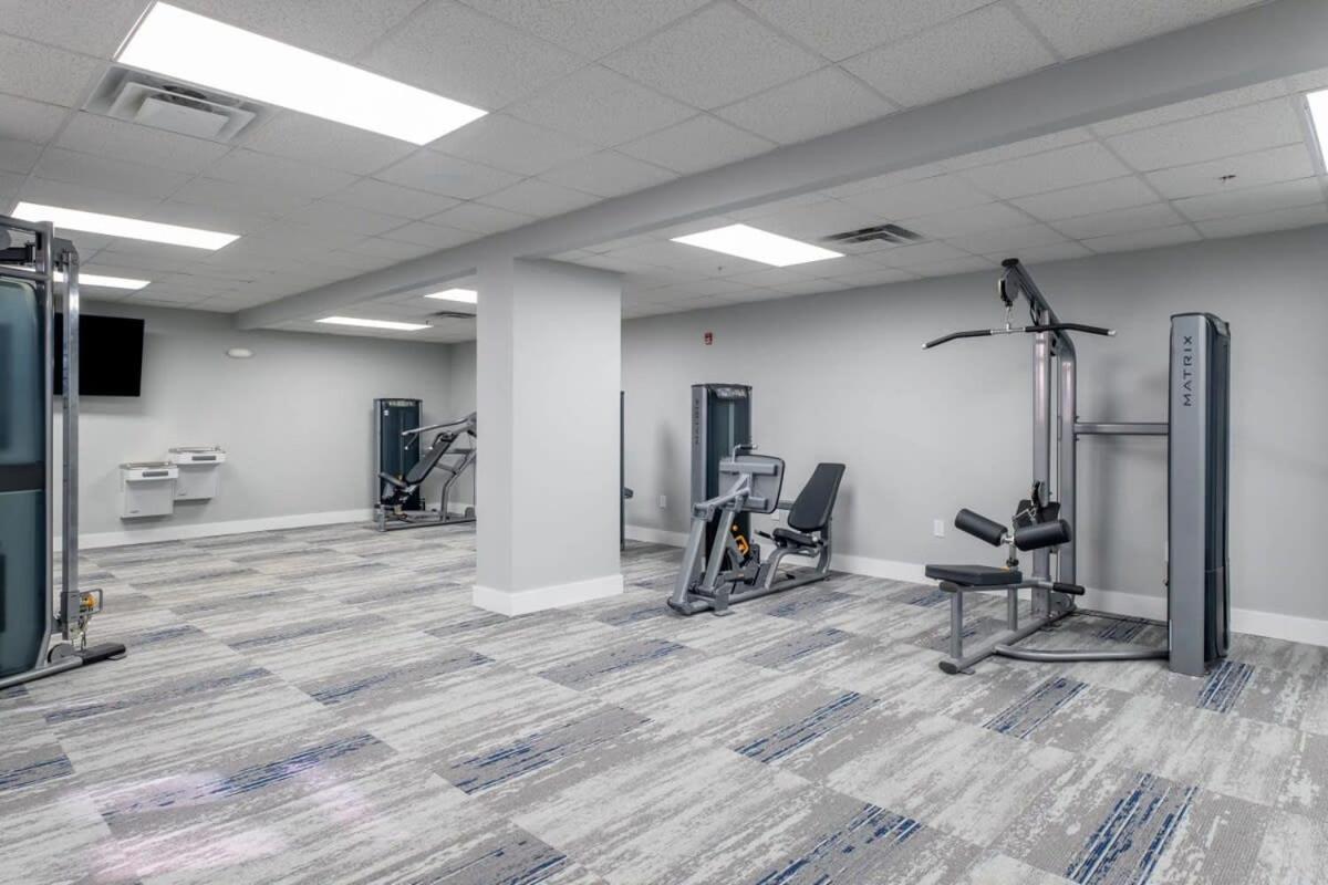 3Br Modern Downtown Apartment With Gym & Office Charlotte Esterno foto