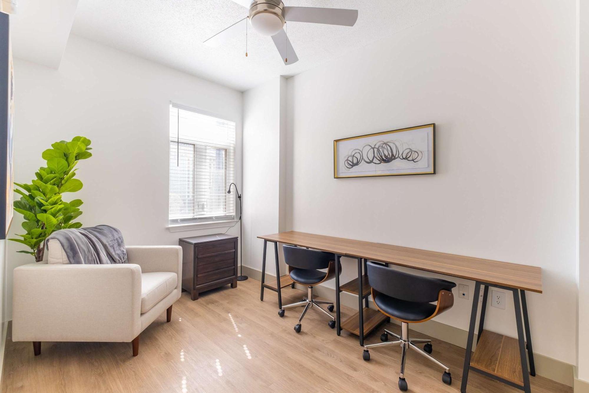 3Br Modern Downtown Apartment With Gym & Office Charlotte Esterno foto